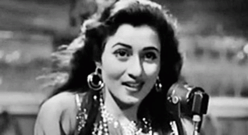 Madhubala Madhuri: Iconic Performance